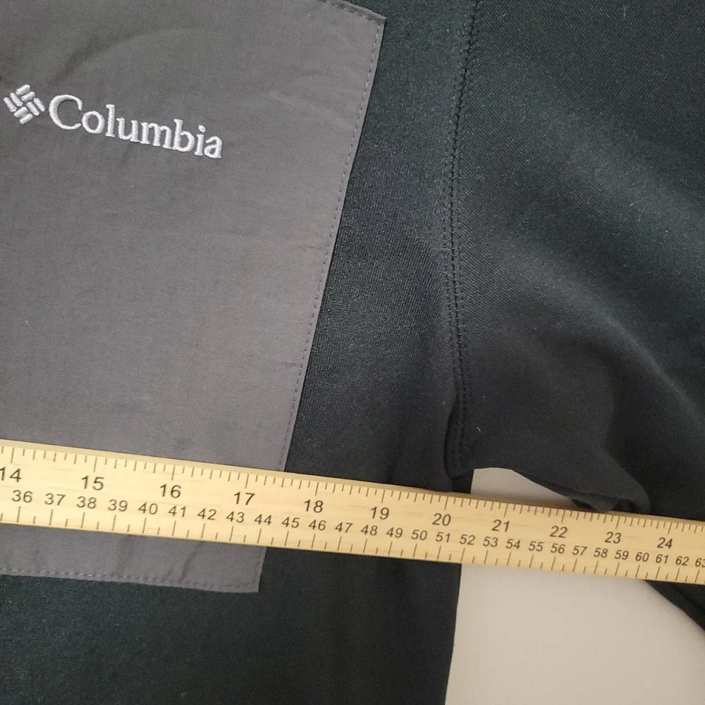 Columbia Hiking 1/2 Zip Fleece Pullover Mens M Black Gray Chest Pocket Outdoor